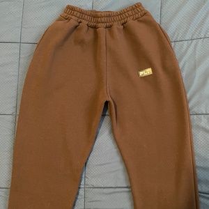 NWOT Long Sweatpants